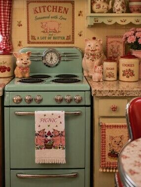 Vintage Cannon Betty Crocker Pig Pignic Kitchen Dish Towel Set Cottagecore NEW